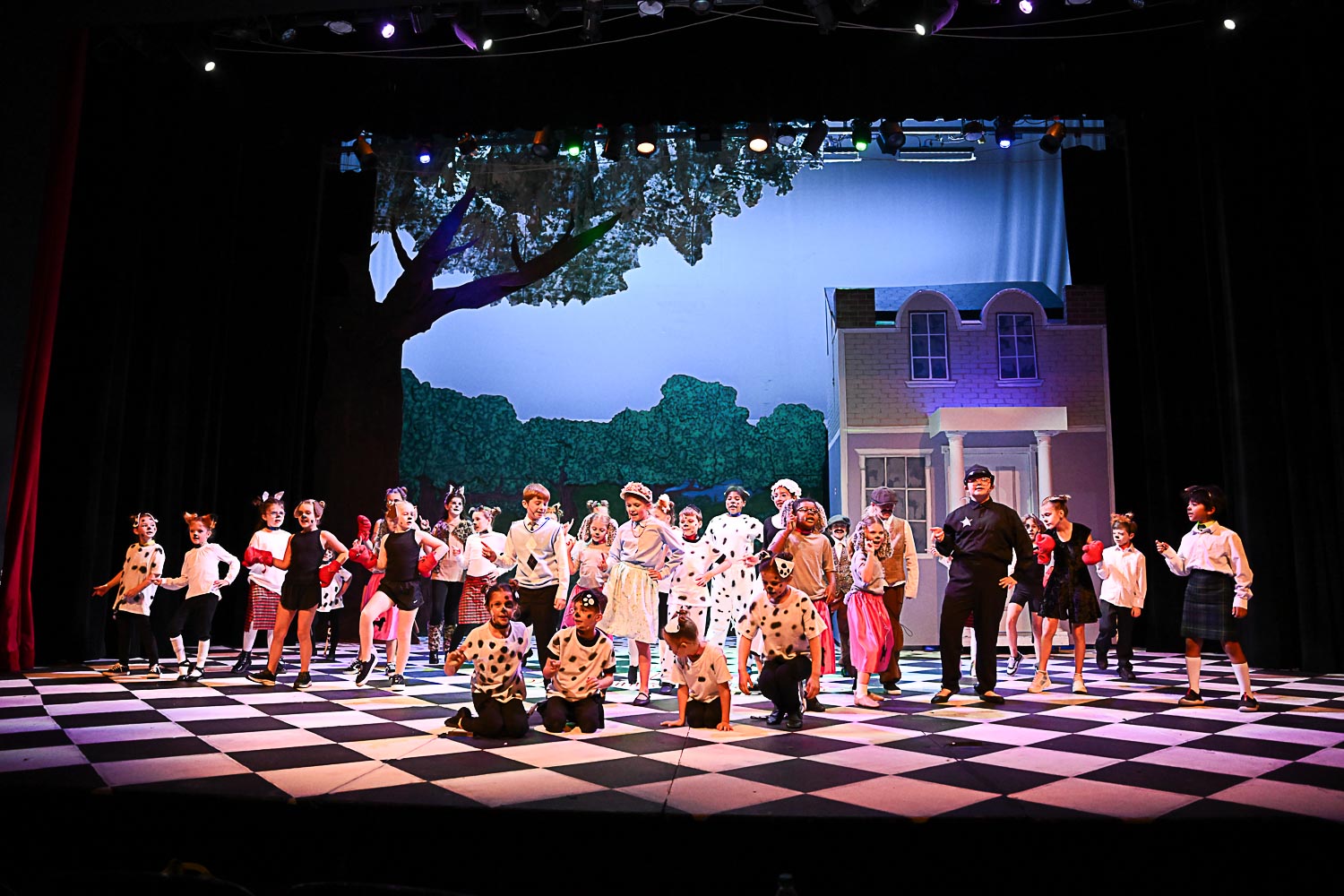 FOA's “101 Dalmatians Kids" Delights Audiences