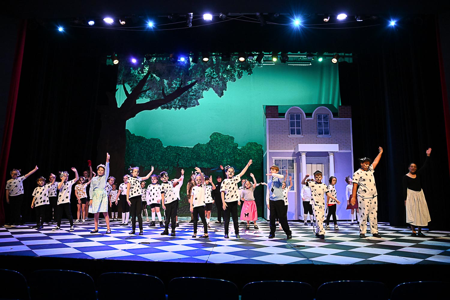 FOA's “101 Dalmatians Kids" Delights Audiences