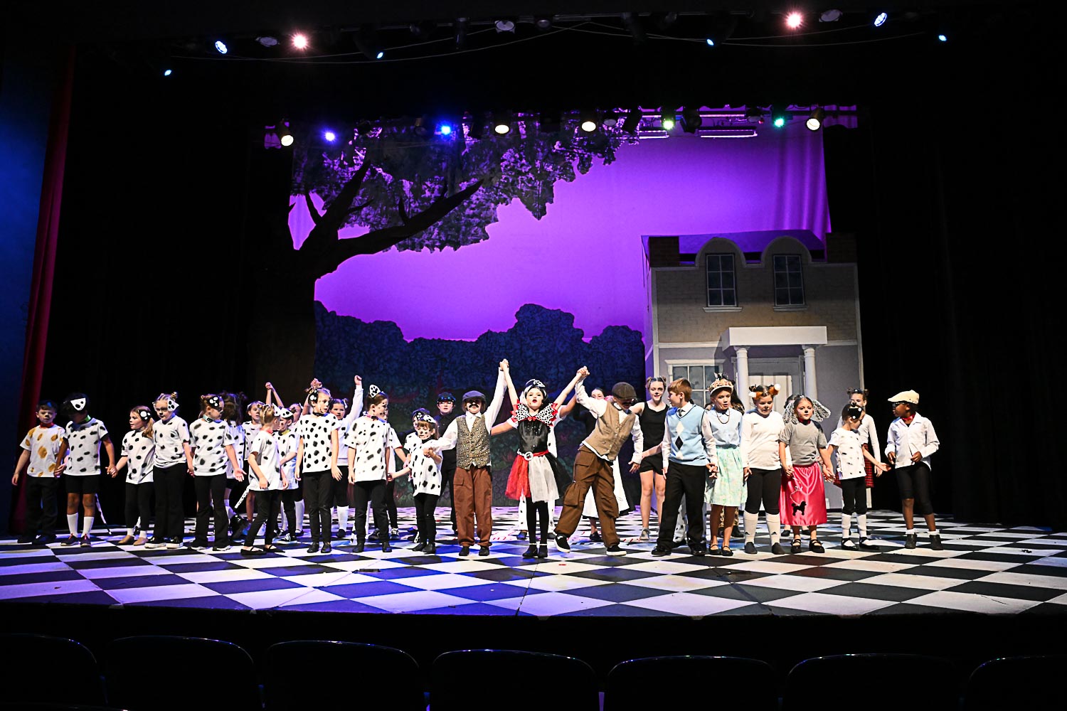 FOA's “101 Dalmatians Kids" Delights Audiences